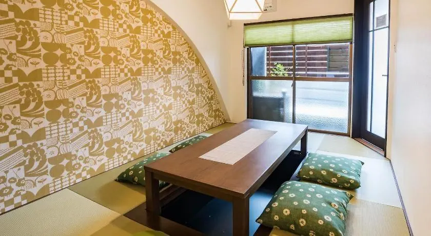 Bijou Suites Kakomi Osaka 2*,